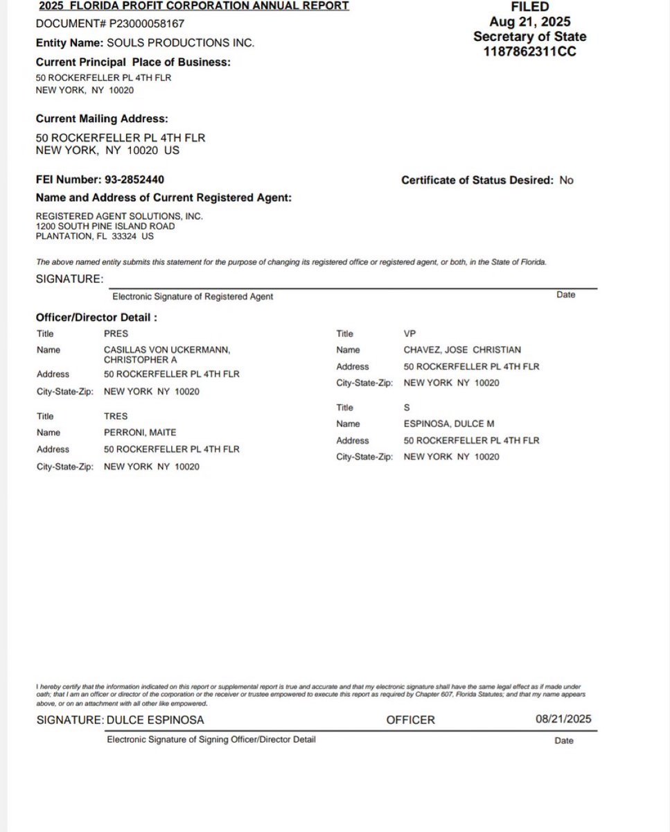 reignecho's tweet photo. e esse documento que a dulce assinou da Souls Productions (empresa do rbd) agora em agosto 🤔🤔🤔 https://t.co/7A28OXN6LC