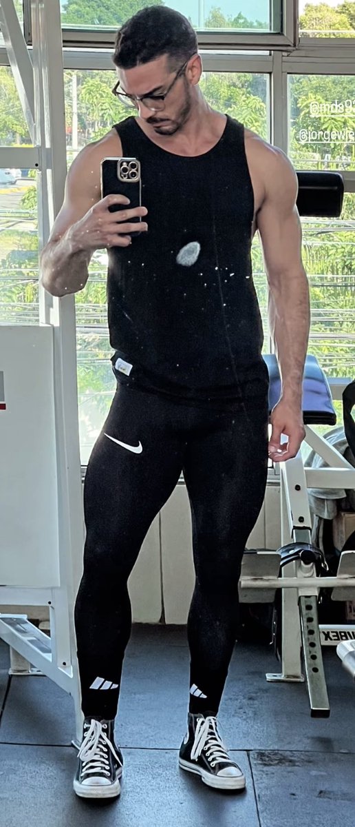 Stud 🥵 #becausewelovelycra #spandexfetish