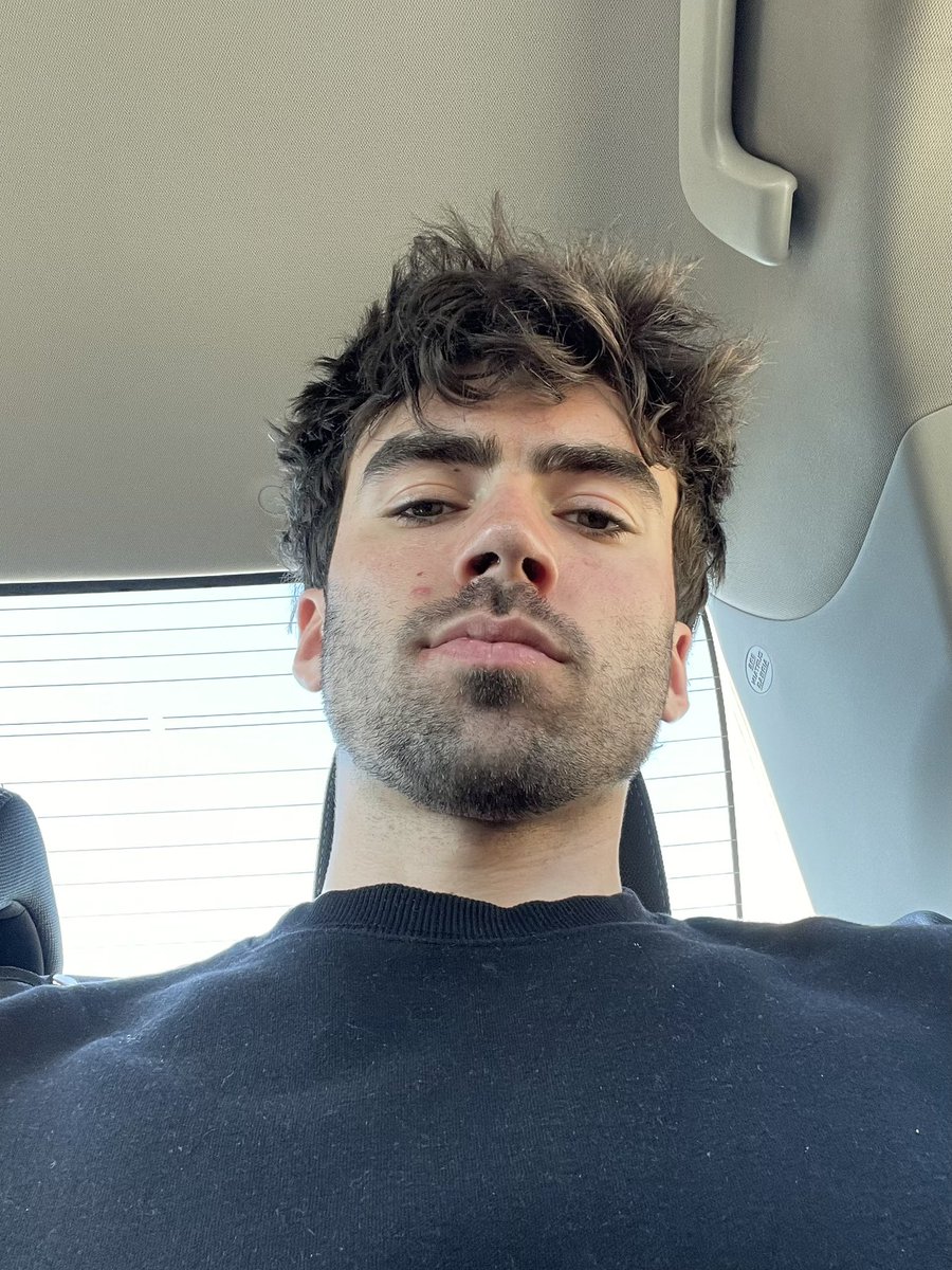 jamesmacd10's tweet image. need a haircut soon :P