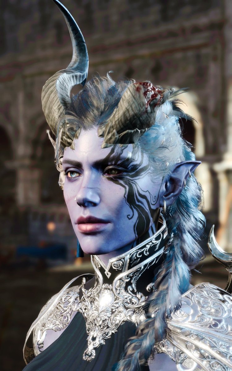 #tavqotd 
Show me the first screenshot of your tav and the most recent screenshot of your tav

Im her she's me my zuzu 🥺💙