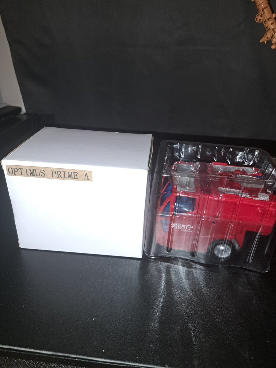 tfw2005's tweet photo. Haslab Omega Prime Replacements First In-Hand Images https://t.co/pxTY6VhhiD https://t.co/4MwAxllrLw