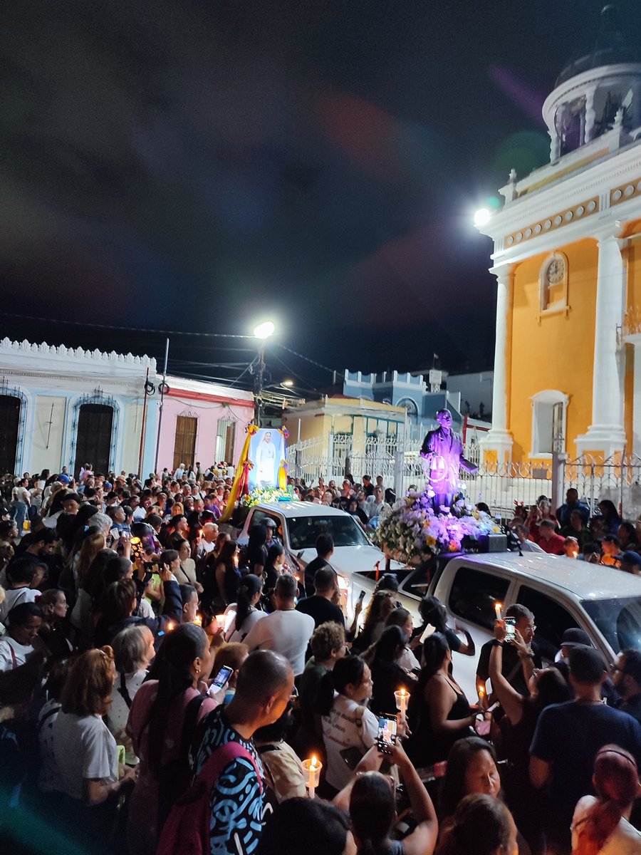 Robert Lobo tweet media