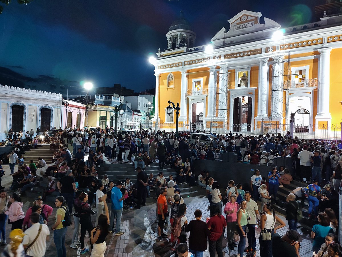 Robert Lobo tweet media