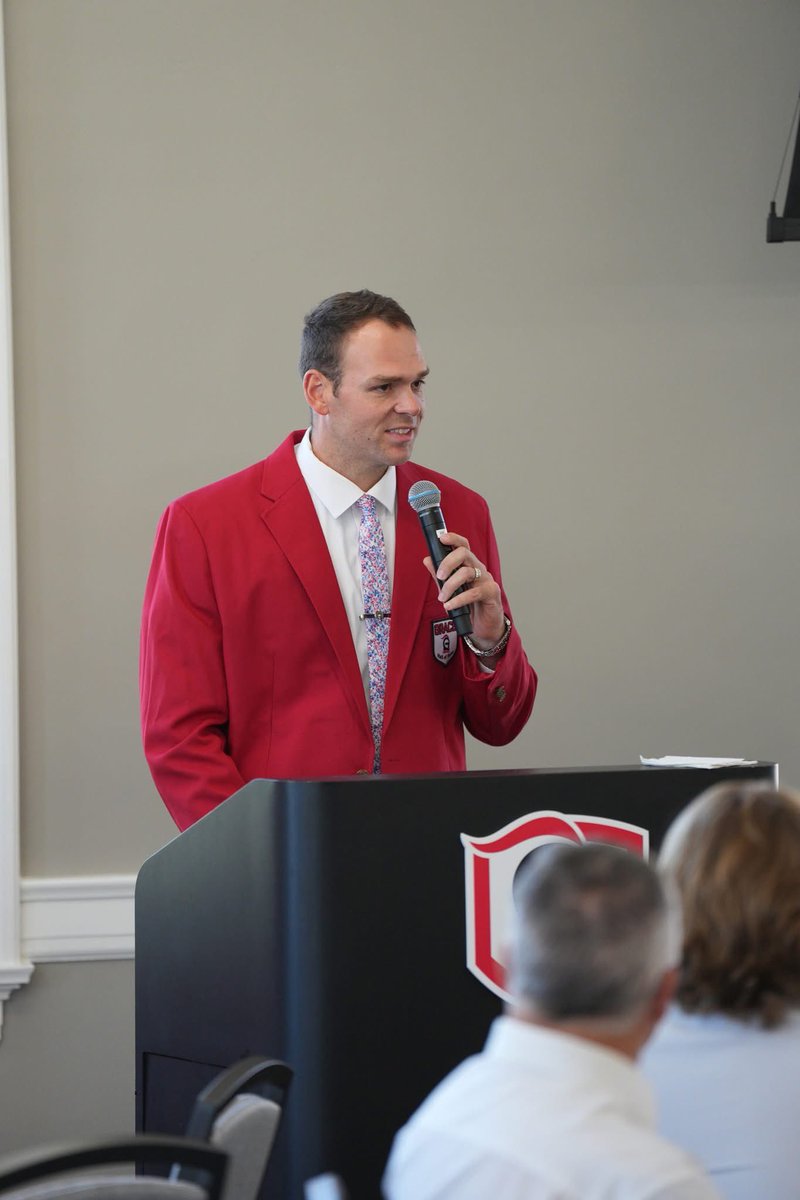 Greg Miller tweet media