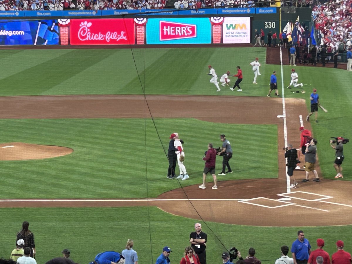 glimmergirl's tweet image. #Phillies #MikeSchmidt