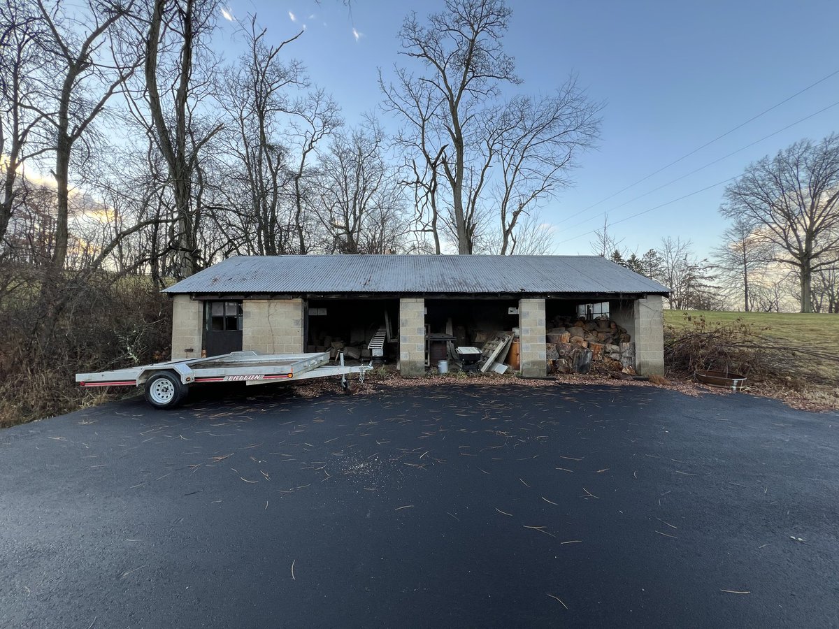 Jonathan Chambers tweet media