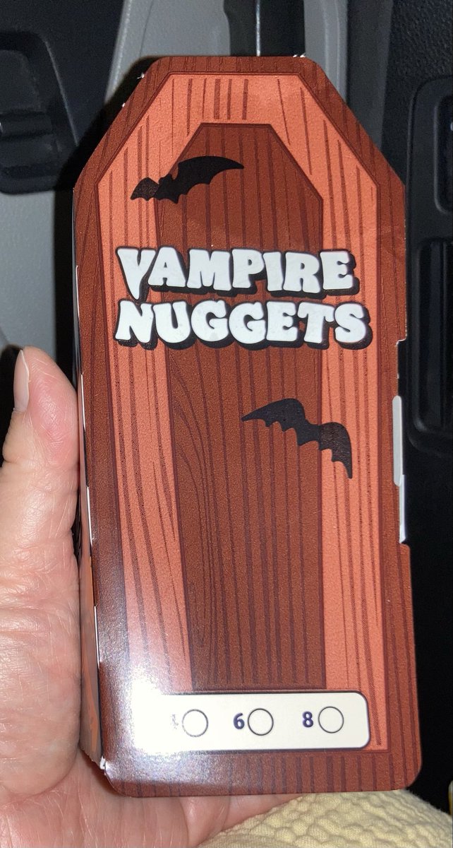 JulieSnackGuru's tweet photo. Vampire Nuggets 🧛‍♂️ https://t.co/3jK3EOxzQk