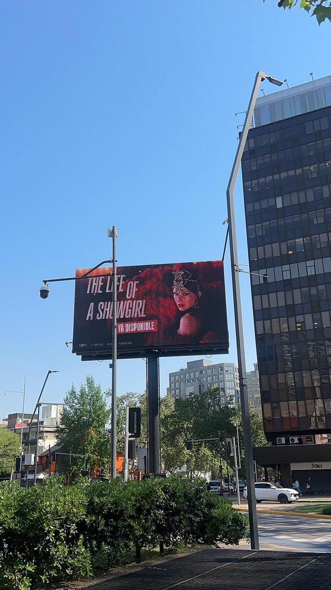 tswiftcl's tweet image. They’ll know your name in the chilean streets, leave it with me 😌💅 ❤️‍🔥

#TSTheLifeOfAShowgirl

@taylornation13 @taylorswift13