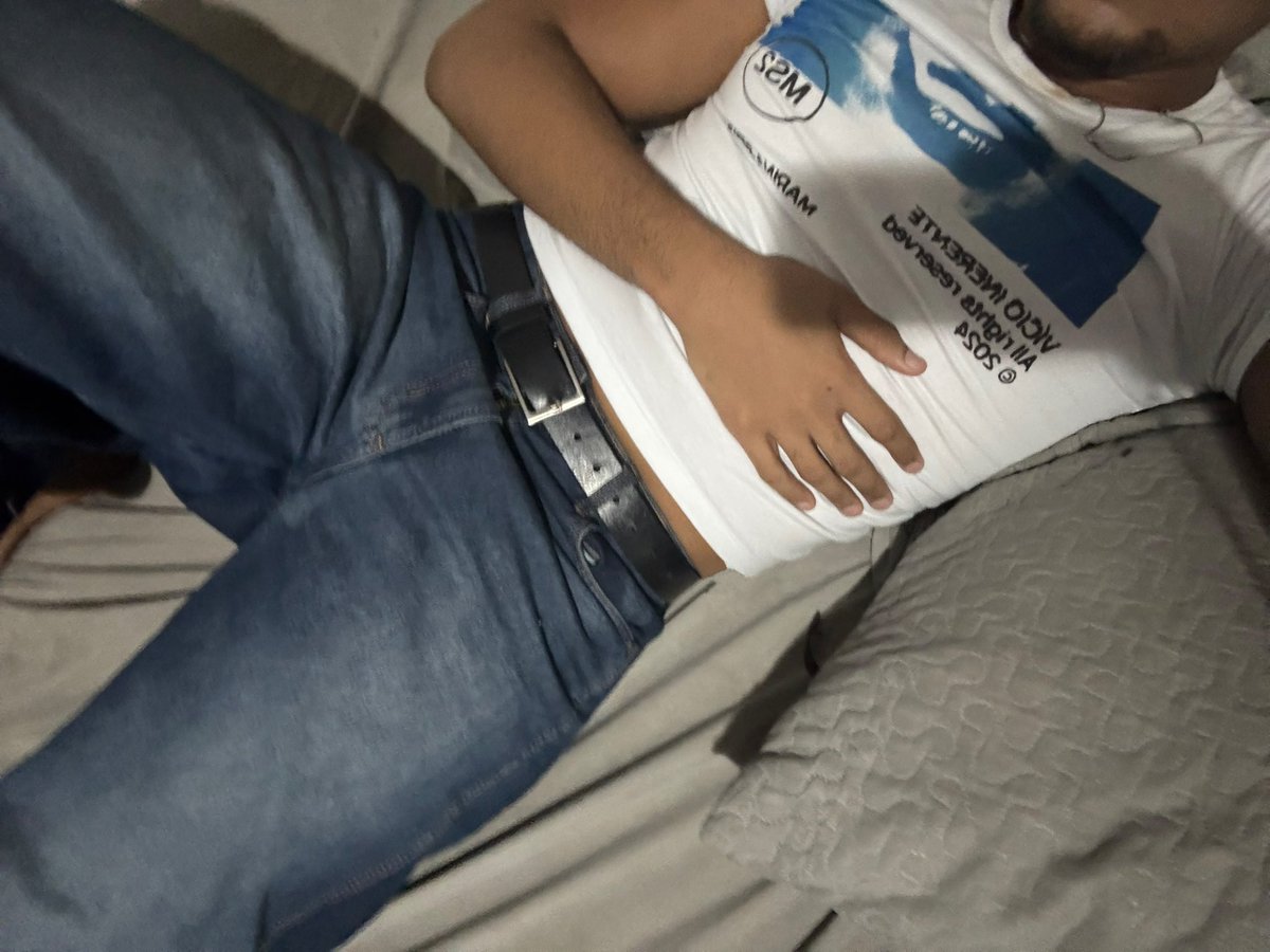 minha amiga falou que a blusa tava lembrando algo