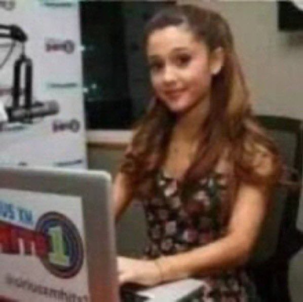 castilho tweet media