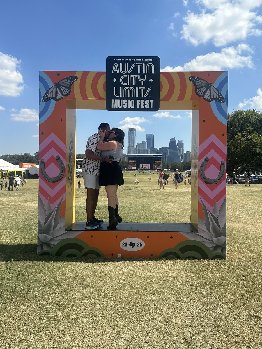 childishjosbino's tweet photo. I proposed to my best friend at @aclfestival, and SHE SAID YES!!! 💜 https://t.co/SPz3QIYS8m