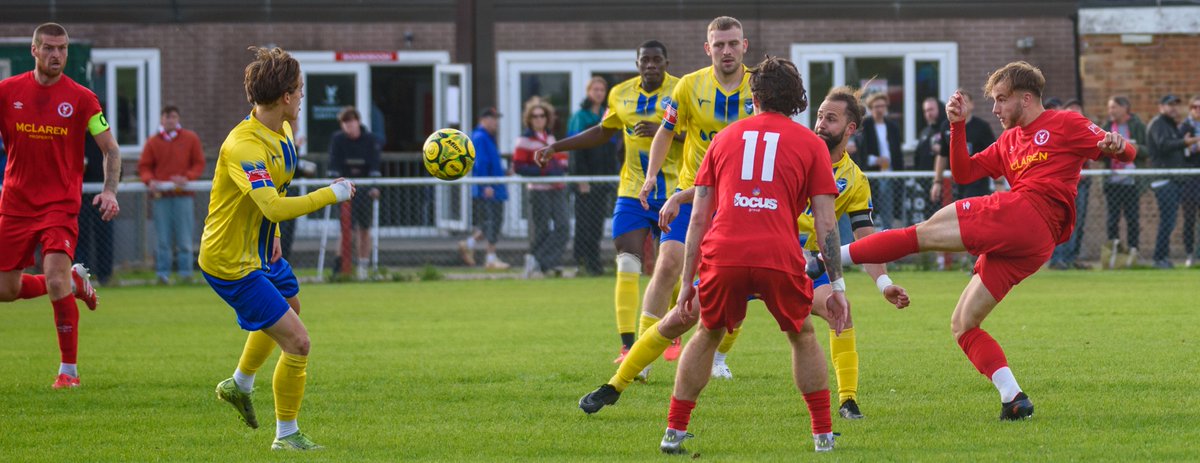 Whitehawk 0 Canvey Island 2

Hawks disappoint in FA Trophy exit

Pics from today's game:
flickr.com/photos/agschof…

#COYH