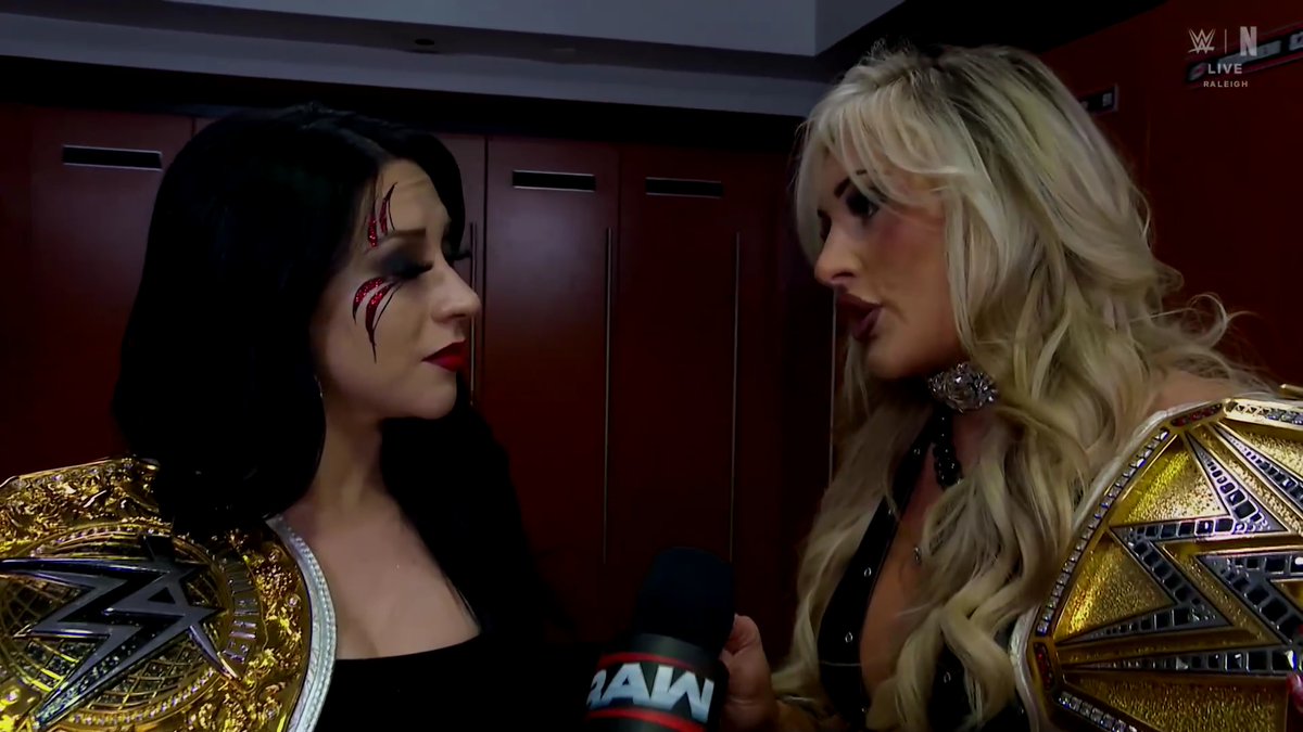 TiffStrattonNet's tweet image. #RAW screen captures-tiffanystratton.net/gallery/thumbn… (@tiffstrattonwwe) #BuffBarbieDoll #TiffanyStratton #WWE #WWE #TiffyTime #Tiffylicious #SmackDown📷
