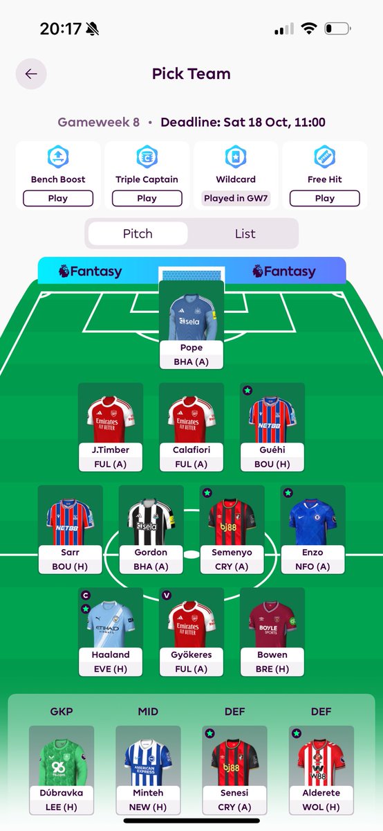 Jcrocker7's tweet photo. @FPL__Raptor Thoughts on this BB next gameweek? After international break and few players playing each other the doubts, but the 2x 4mil players won’t get better games 😬 https://t.co/v67Hl5UjnF