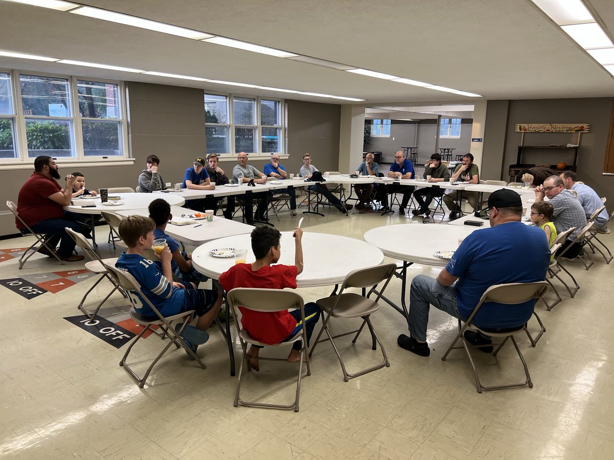 RefBapNet's tweet image. A joy to lead the men’s breakfast forum discussion on Proverbs 6 at Harbor Church in Holland this morning. Iron was clashing, and sparks were flying 🙂. A great blessing to meet with Christian men.