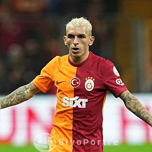 Fikir tepede büyümüş semt çoçuğu torreia :)) 

 #GSvBJK