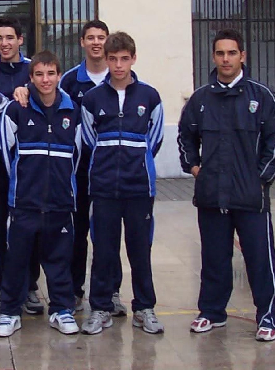 Mañana estaremos con <a href="/CoviranGranada/">Coviran Granada</a> en el merecido homenaje a <a href="/Zamo_Fdez/">Zamo Fernández</a>

Zamo y Andrea, parte de nuestra historia; Dani, parte de nuestra familia. Desde Agustinos, vuestra casa, todo nuestro cariño y apoyo. ❤️