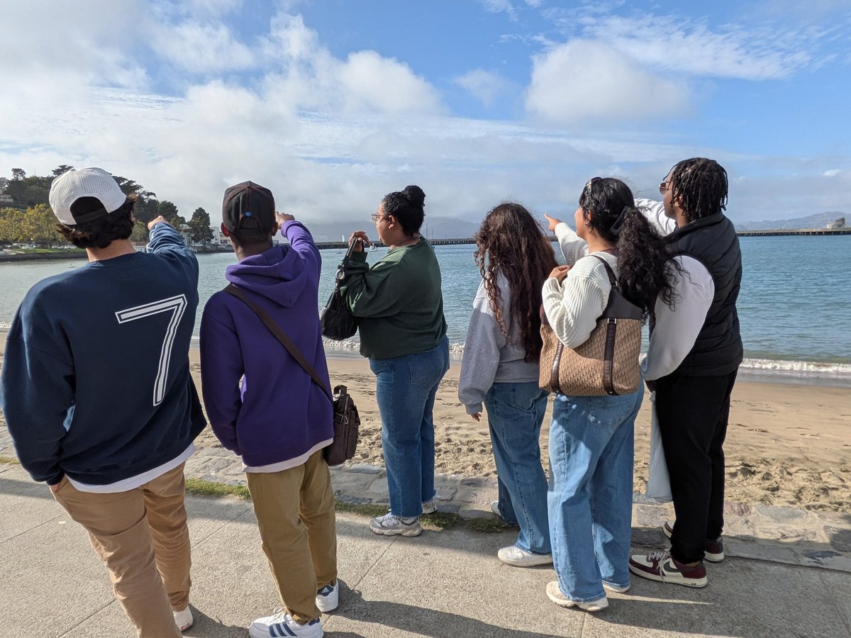 Gabe4_Christ's tweet photo. The last fellowship trip of the year is over…. I cannot believe it. San Francisco, California was just amazing. This whole year has been a blessing. I cannot tell you how many people I’ve met along the way! My skills were developed, and lives were changed! https://t.co/ttpzdAwBKg