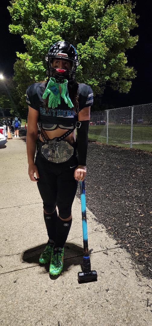 Great news! We had a great victory of Mountain View last night and I’ve set a new Singe Season Sack Record‼️6.5 on the year through 5 weeks💪🏼 
hudl.com/v/2StBhr 
Here’s my stats:
- 103 All Purpose Yards
- 1 TD 💨
- 2 Sacks 💪🏼
- 2 TFLs
- 2 Pancakes 🥞 
<a href="/Spotlight39_Pod/">SPOTLIGHT 39</a>