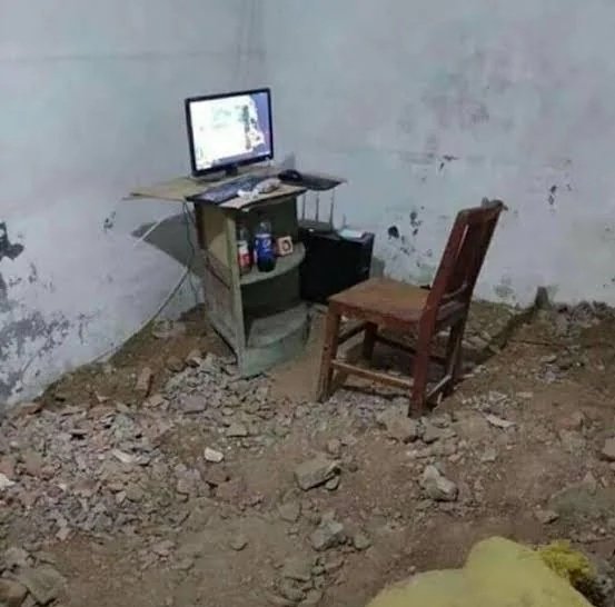 SharifIddr31325's tweet image. Even if this post is a joke, there are plenty of people living this reality. It certainly puts my first world problems in perspective. May everyone find joy in simple things.🙏

#dev #schoolthot