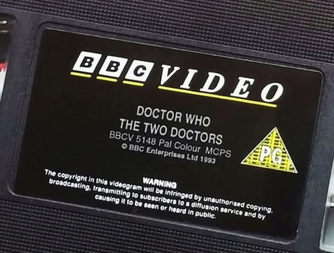 WhosThatGav's tweet photo. #nowwatching #DoctorWho #TheTwoDoctors 📺 https://t.co/2Zn2tB4PxM