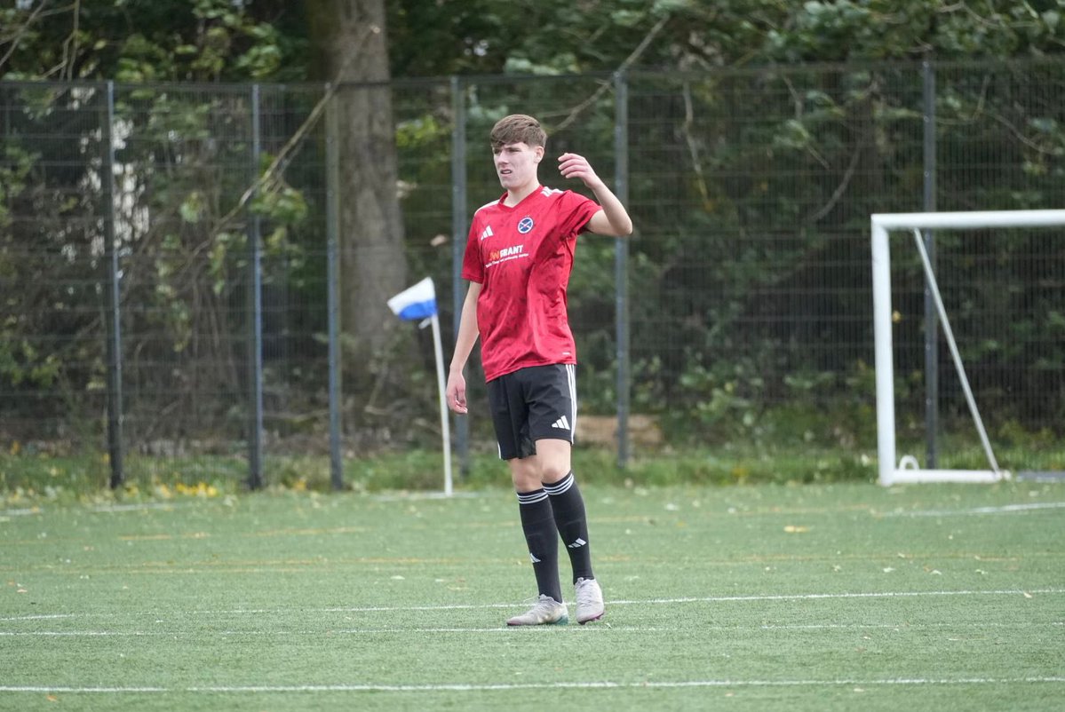 Glenvale FC U20s (@glenvalefc20s) on Twitter photo Congratulations to 17yr old <a href="/samando07/">sam</a> & 16yr old <a href="/oscar_smith99/">oscar smith</a> who made their <a href="/OfficialWoSFL/">West of Scotland Football League ๐ด๓ ง๓ ข๓ ณ๓ ฃ๓ ด๓ ฟ</a> debuts today in <a href="/GlenvaleAFC67/">Glenvale AFC</a> โs cup victory โ
Thank you to <a href="/LewisMckim/">Lewis Mckim</a> for his continued effort to make the pathway work๐๐ผ
๐ธ<a href="/IainRankin92/">Iain Rankin ๐ธ</a> Congratulations to 17yr old <a href="/samando07/">sam</a> & 16yr old <a href="/oscar_smith99/">oscar smith</a> who made their <a href="/OfficialWoSFL/">West of Scotland Football League ๐ด๓ ง๓ ข๓ ณ๓ ฃ๓ ด๓ ฟ</a> debuts today in <a href="/GlenvaleAFC67/">Glenvale AFC</a> โs cup victory โ
Thank you to <a href="/LewisMckim/">Lewis Mckim</a> for his continued effort to make the pathway work๐๐ผ
๐ธ<a href="/IainRankin92/">Iain Rankin ๐ธ</a>
