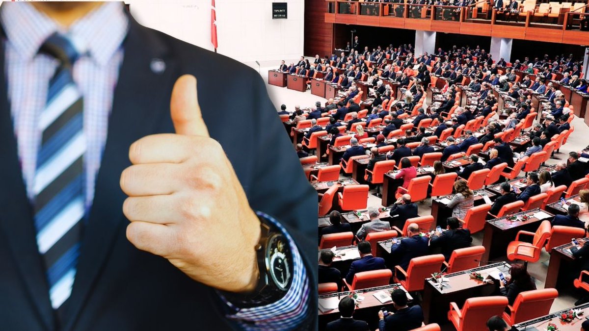Kamubiz_com's tweet photo. TBMM AÇILDI, MEMURLAR BEKLİYOR!

🔴 KADEMELİ EMEKLİLİK
🔴 3600 EK GÖSTERGE
🔴 EK PROTOKOL (İKRAMİYE, YEMEK, YOL)
🔴 SEYYANEN ZAM 
🔴 MAAŞ REFORMU ŞART! 

👉 TALEPLERİMİZ GÖRMEZDEN GELİNEMEZ!

#MemurMecliseSesleniyor

#MemurlaraEkProtokol #MemurEmeklisineAdalet https://t.co/VwCreCDu5X
