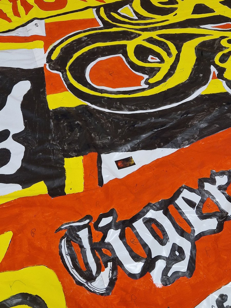 La Crotale aura du s'immiscer sur le tifo de ce soir #ajarcl