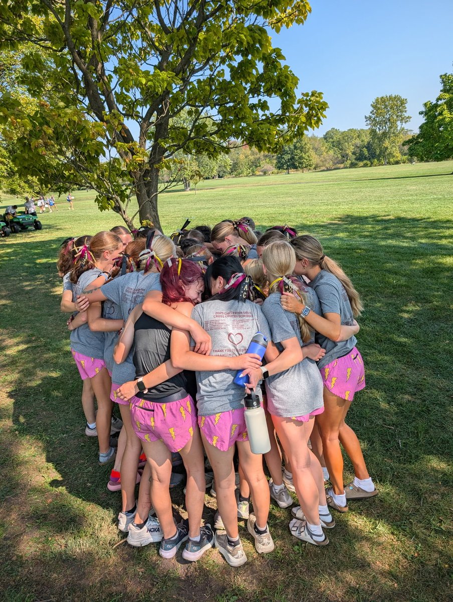 What a day for the Lady Trojans! Our team goal was Top 3 in the DAC. We tied for 3rd and broke the tie  with our 6th runner! Every person counts in XC! 

We had an Individual Champion in the JV Race - Natalie Williams! 

So proud of this team. H.E.A.R.T 

Time for postseason! 🤜🏼