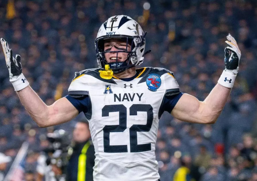 Blake Horvath: 
- 20/26 
- 4 TDs 
- 339 passing yards
- 130 rushing yards

Eli Heidenreich 
- 243 receiving yards (Most in Navy history)
- 30.3 YPC
- 3 TDs

All time day for two legends of the program for Navy. Incredible