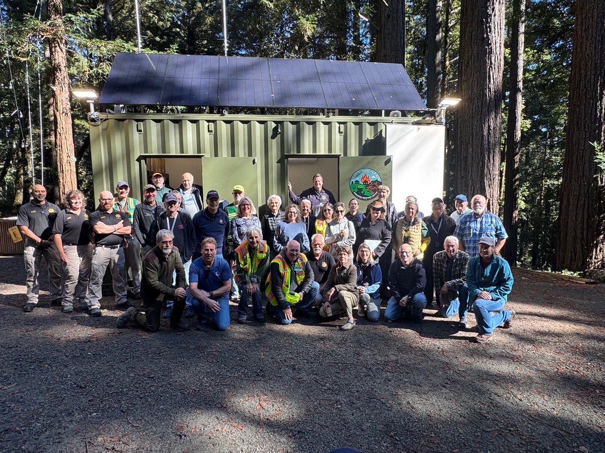 KingsMtnFire's tweet image. Dedication &amp;amp; training today for Kings Mtn Adv Resource Center, emergency command post. Big TXS to @LaHondaFD for design/coordination/build. Made possible with funding from @sanmateoco Measure K @PGE_SFPeninsula 100WomenFromTheCoatside