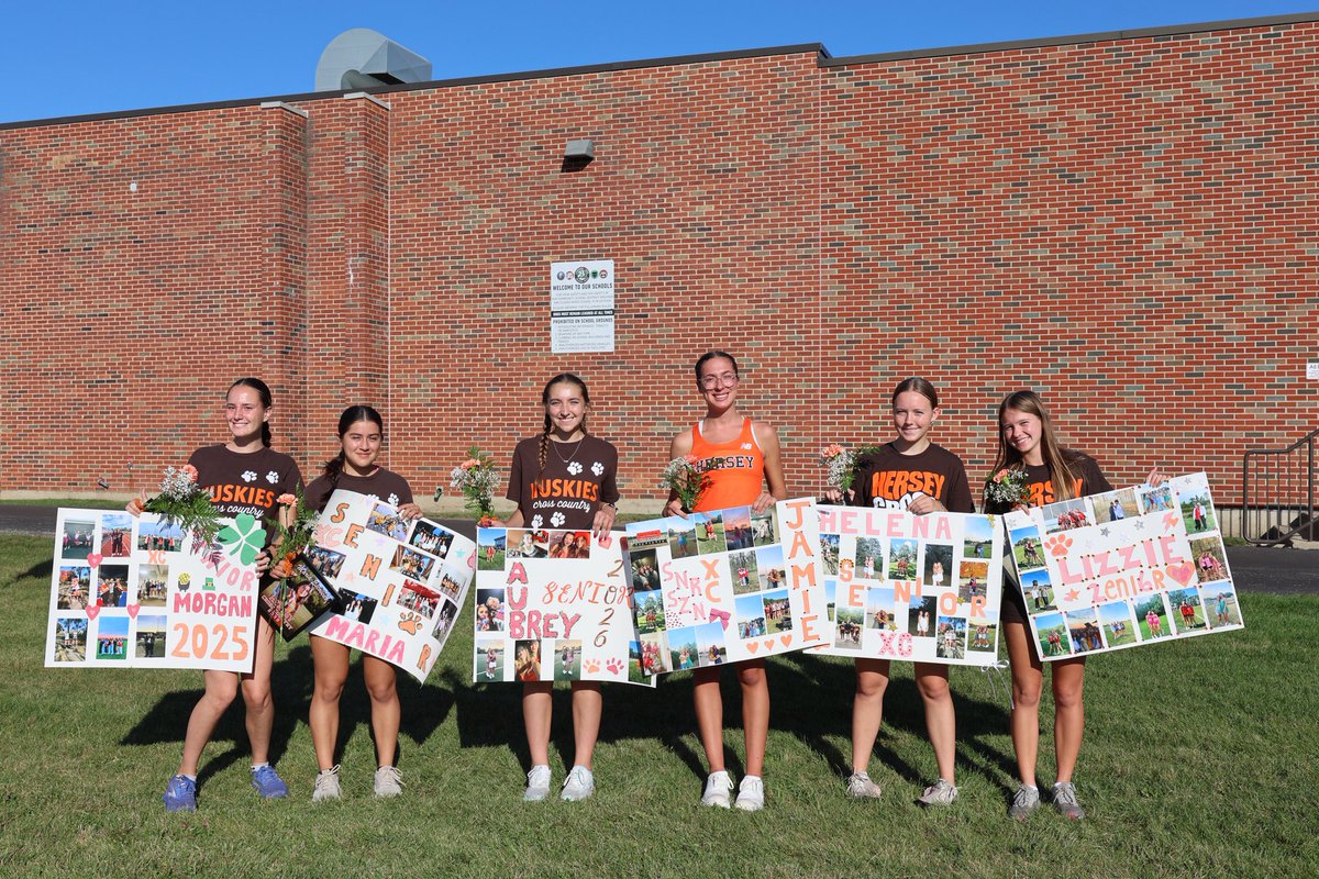 HerseyGirlsXC's tweet photo. We had a great Senior Night this past Tuesday. We are so thankful and proud of these seniors! Keep up the great work, Class of 2026! #MUSH https://t.co/yl3jI3wFX2
