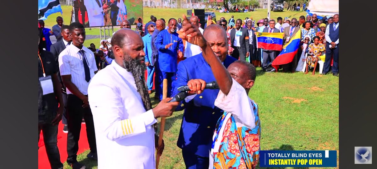 FridahEndala's tweet image. Look up in the sky and anxiously wait for JESUS who is popping open Blind eyes at ONE HEALING COMMAND of the:-

#EndTimePower