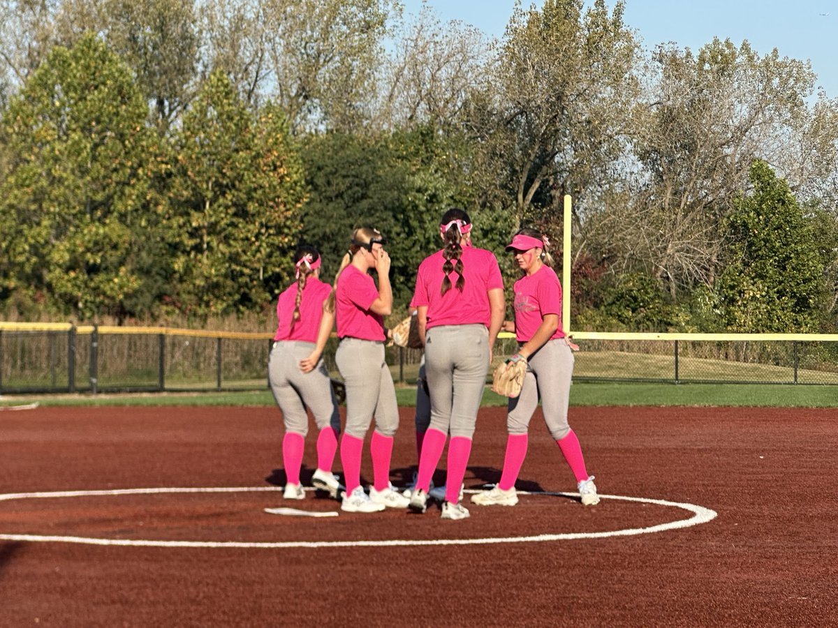 CCSJSOFTBALL's tweet photo. 🩷CCSJSoftball🩷 https://t.co/Xxb4l5Q2Ew