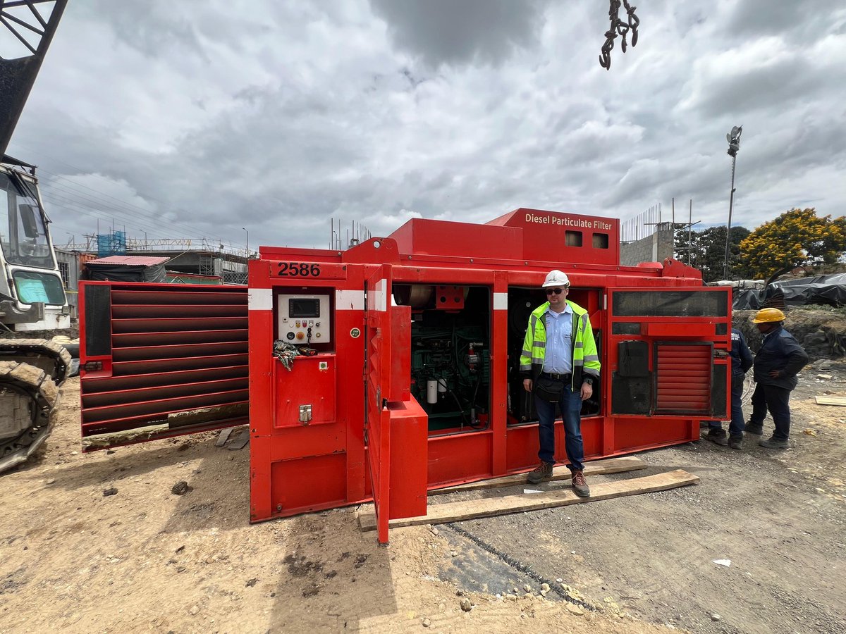 mgmining's tweet image. In our company we delivered a Vibrohammer ICE 416L New with a power pack PTC650 VO in Bogotá Colombia, this process had included a training And comissioning.

#mgmining #ice416l #diesekogroup