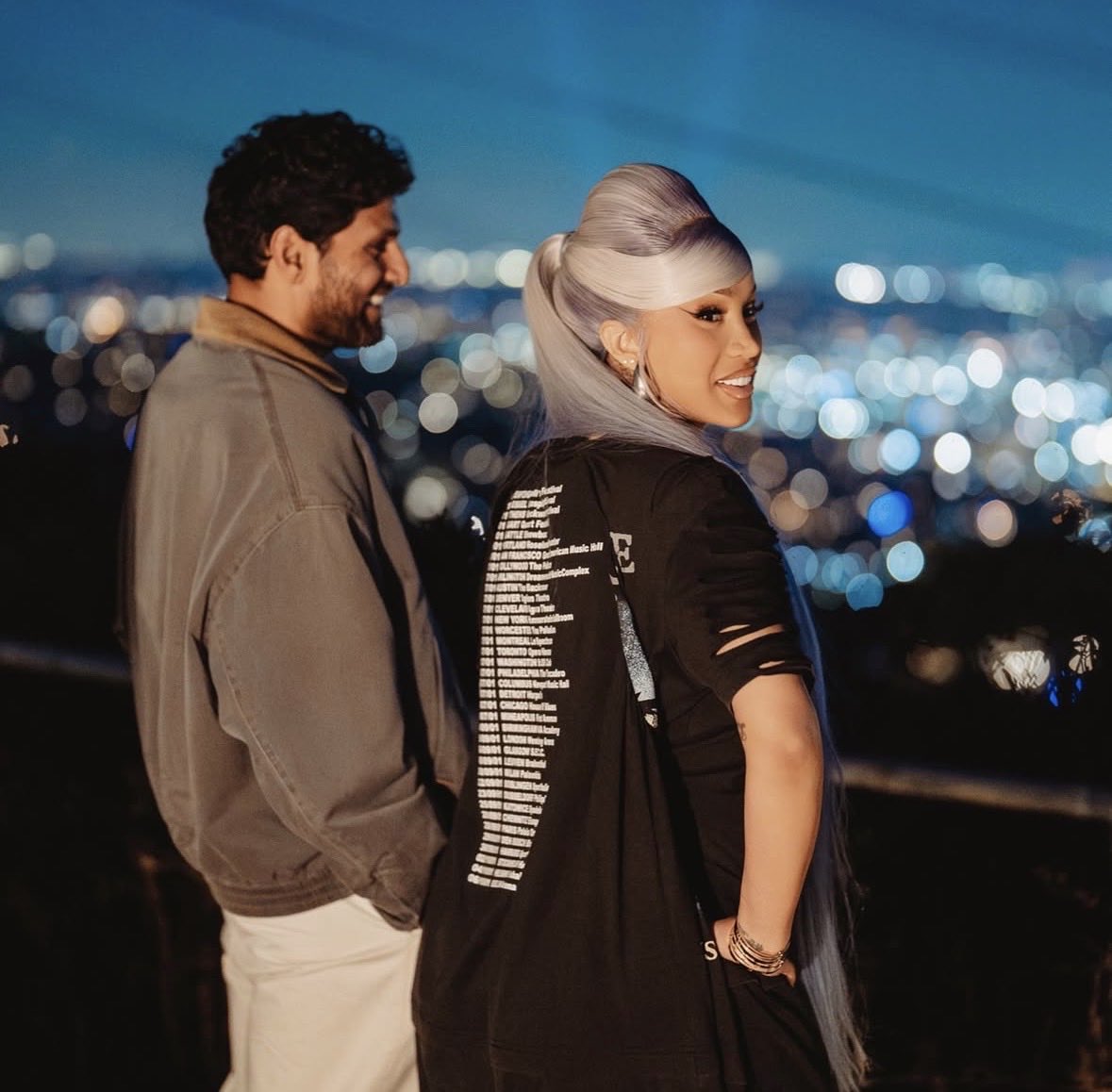 newsscardi's tweet image. Cardi B will be on a new episode of Jay Shetty “On Purpose” podcast.
Coming this Monday. 10.6.25