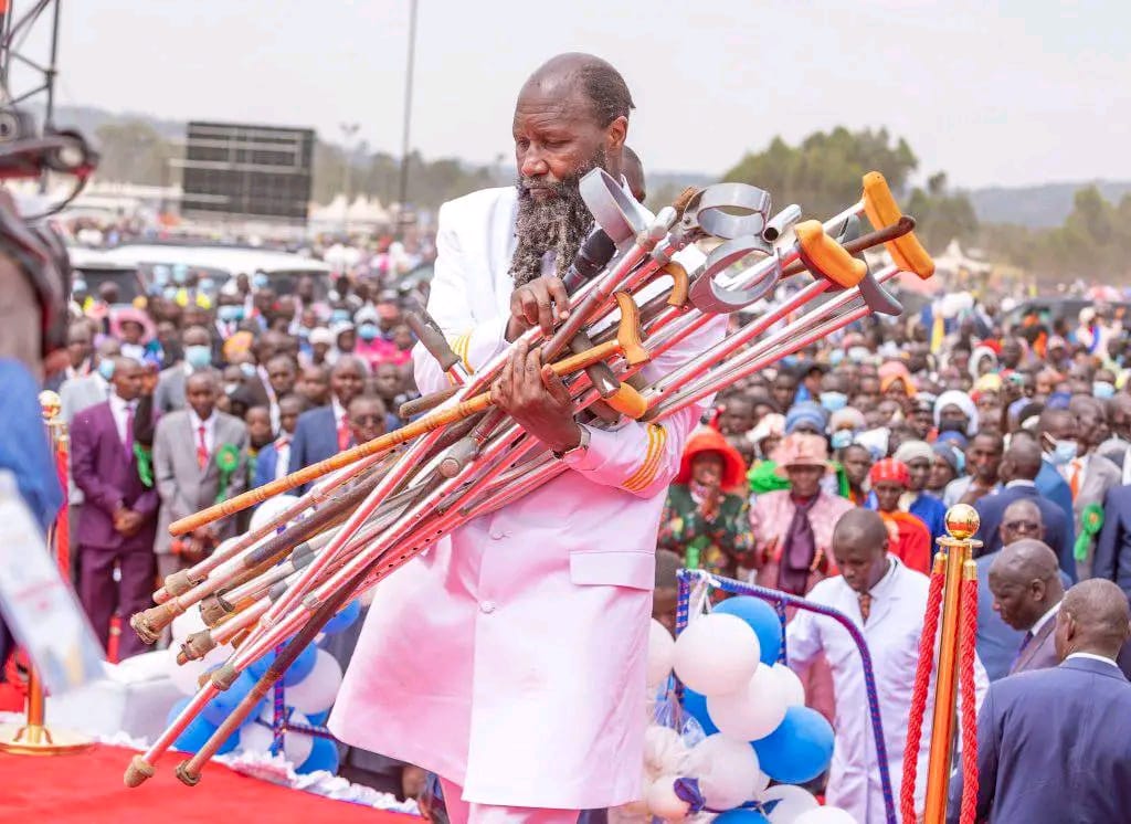 FridahEndala's tweet image. Our Cripples have walked.

It&apos;s the anointing of the Eternal Blood of JESUS that distinguishes THE PROPHET OF THE LORD, 
PROPHET DR OWUOR from the rest.

#EndTimePower