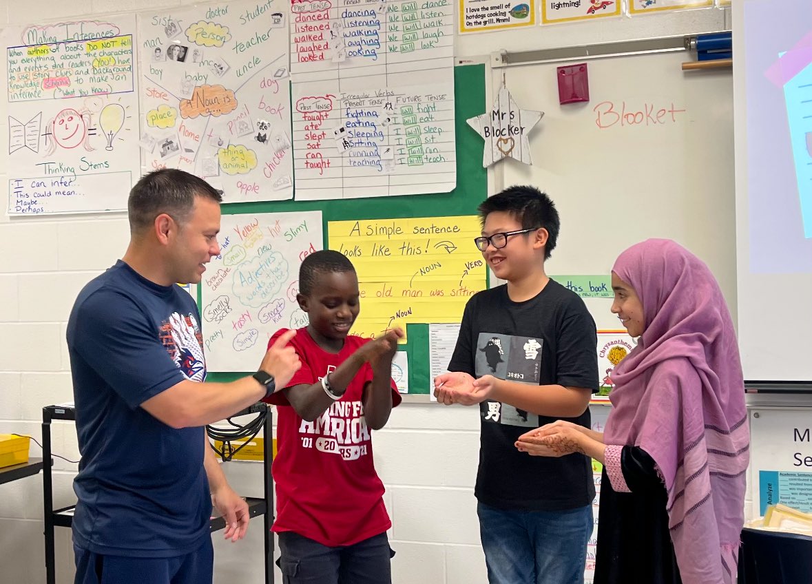 NISDRawlinson's tweet photo. Our Counselor, Mr. Gomez is truly one of a kind, with a heart of gold! #GuidanceLessons @NISDCounseling https://t.co/GSgX2qce5E