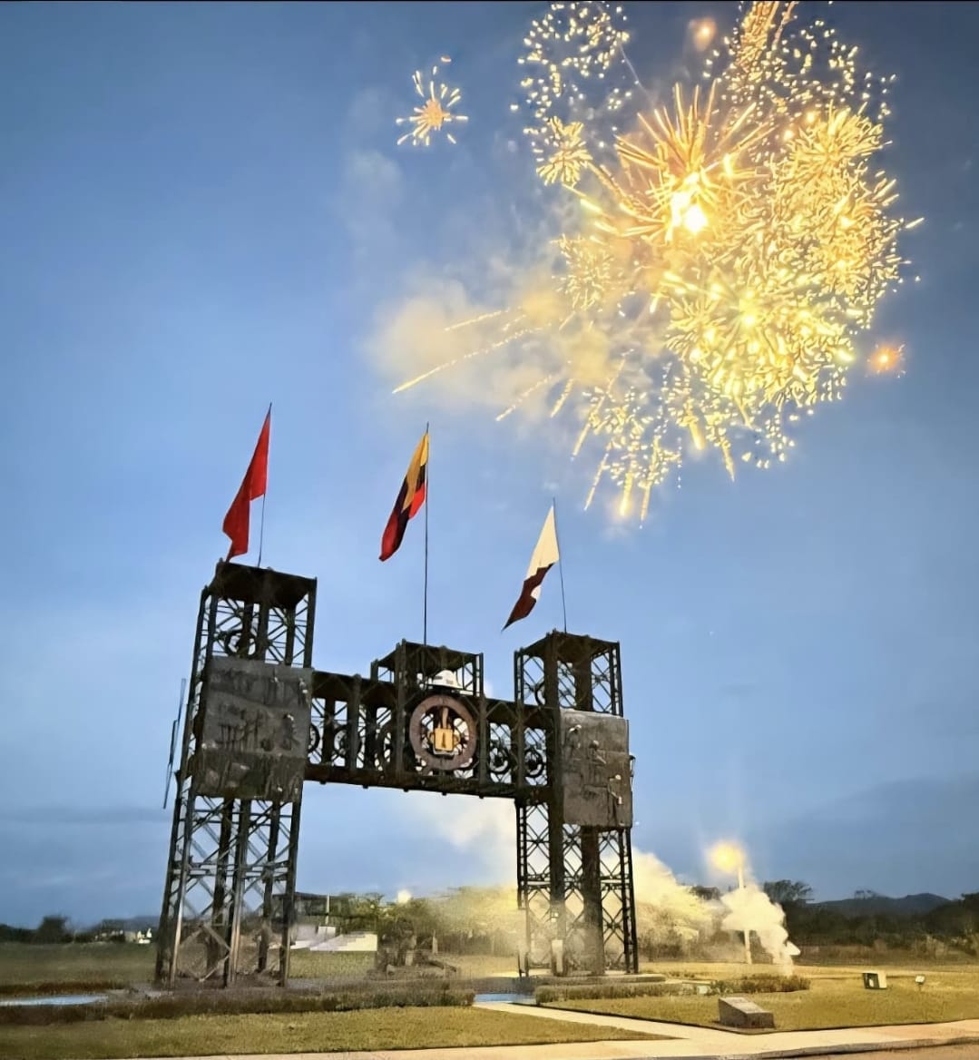 #211AñosIngenieros | El Batallón de Ingenieros de Infraestructura N.° 55, junto al Batallón de Ingenieros de Desminado Humanitario N.° 5, celebró con orgullo los 211 años del Arma de Ingenieros Militares en el Huila.

Durante esta conmemoración se resaltaron las capacidades