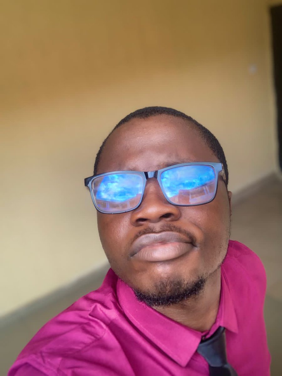 Mar_cus5's tweet image. ... 🫢🫢