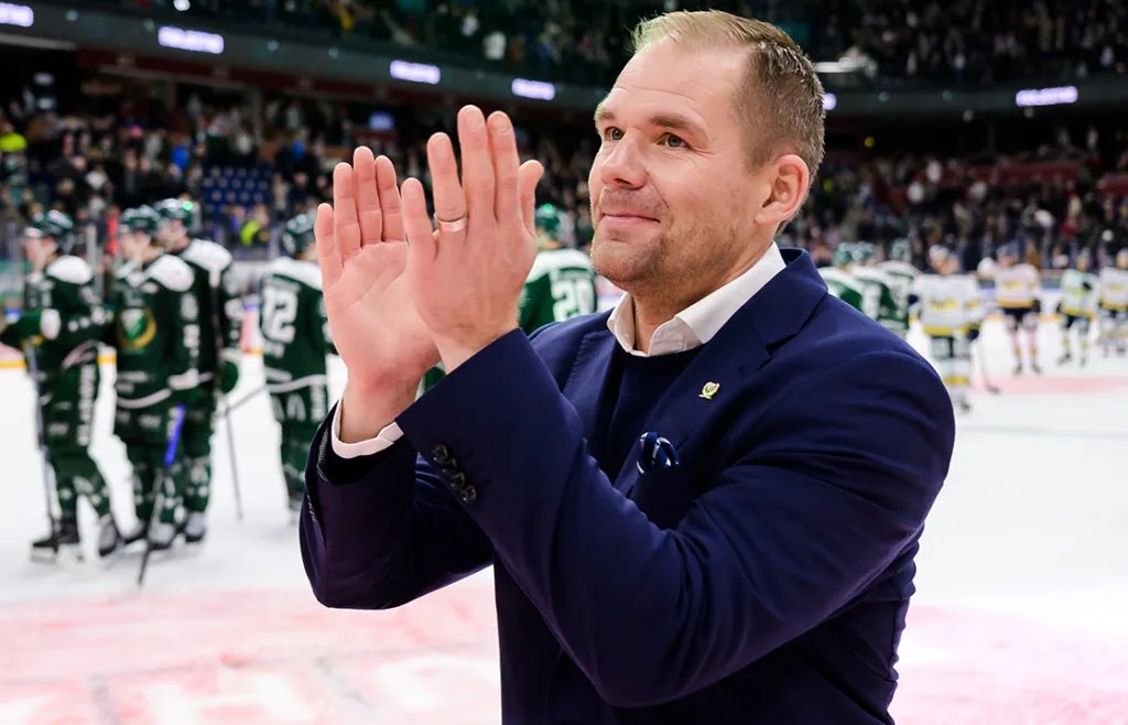 Ut med Jönsson in med Mitell
#fbkse
