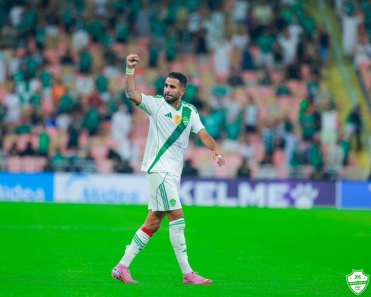 AhlawiahMa's tweet image. اهلاوي يتابعني اردها له 💚🤍

اقسم بالله بردها لكل اهلاوي 💚💚🤍

حب #الاهلي يجمعنا 💚💚💚💚🤍
#الاهلي