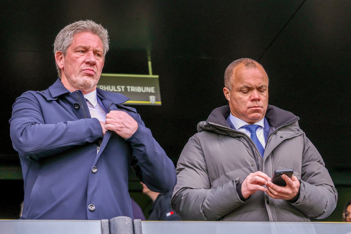 ‘Hey Florent! Die Salah Eddine komt niet meer terug. We maken morgen die ekkies over. Groetjes Earnie.’