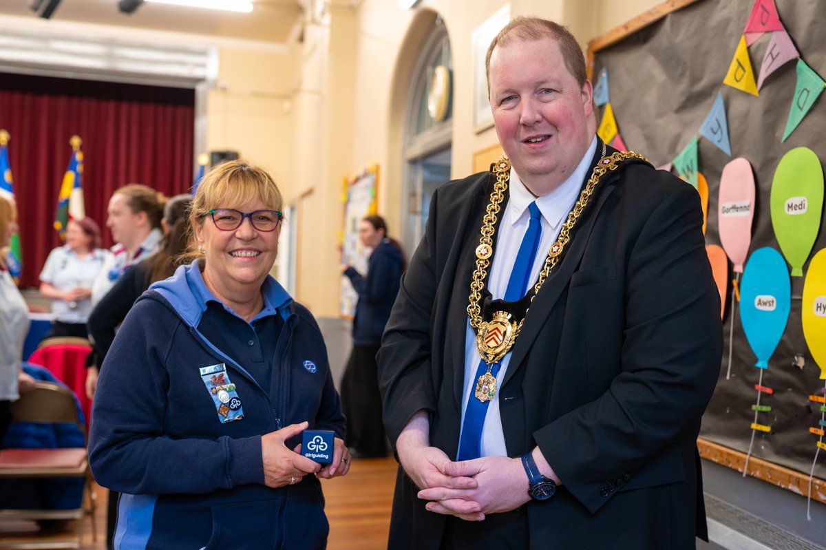JayneCowan's tweet image. I was pleased to join @Adrian1Robson at the @GuidingCymru @Girlguiding #CardiffandEastGlamorgan AGM today in #Cardiff. 

I was asked to become an ambassador for this wonderful organisation more than 20 years, and have seen how the movement has grown and keeps offering young…