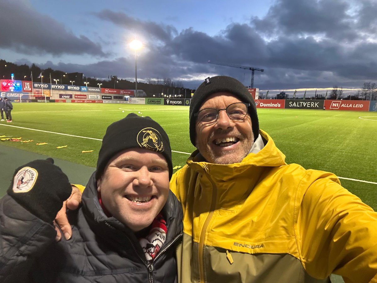 Bezehm76's tweet photo. Valur ~ Stjarnan 💪 #ijsland #iceland #groundhopper #groundhoppers #groundhopping https://t.co/WG9nz2S2KV