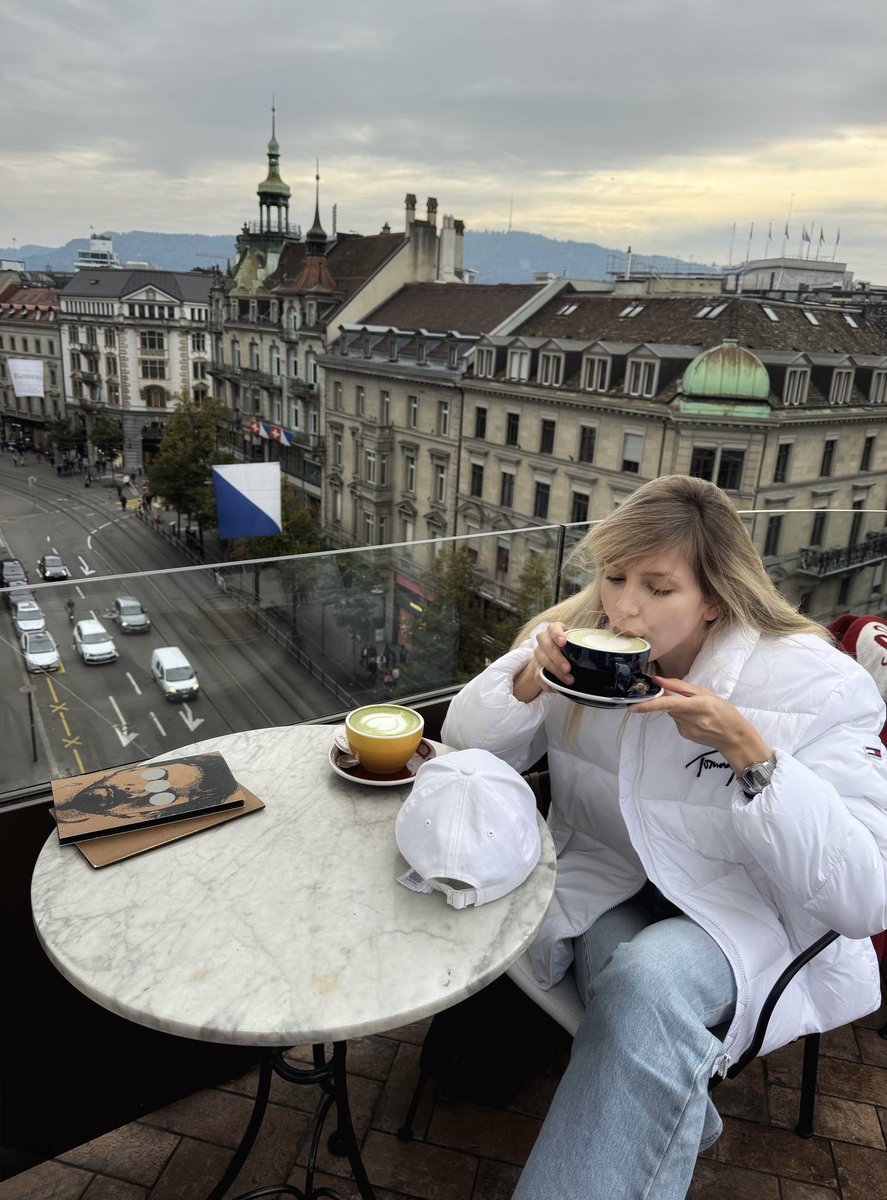 web3tyan's tweet photo. 📍🇨🇭 Zürich.
new chapter. new city. new vibe.

same love for crypto &amp; web3.
looking for a community here — let’s connect! 💔

#web3 #crypto #Zurich #DeFi #blockchain https://t.co/yc1KUSsaBa