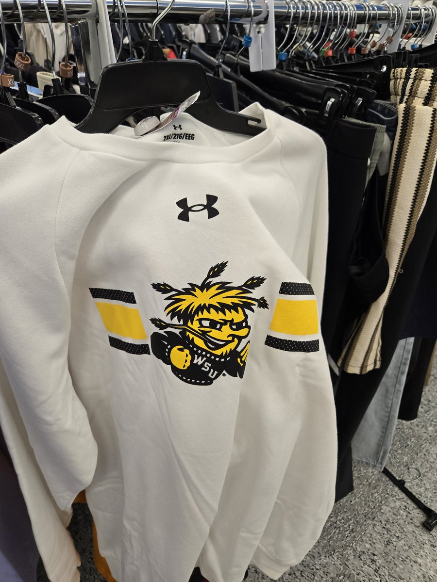 coach_salmander's tweet photo. Big @GoShockers community in Atlanta @SickosCommittee https://t.co/igAxBKZJVV