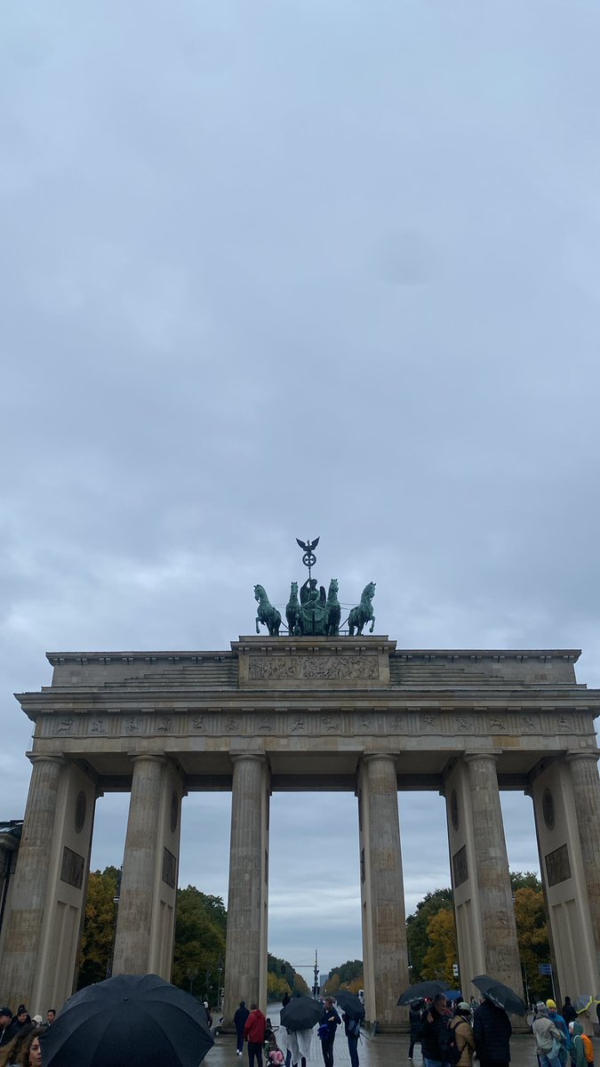 Back in Berlin for the week 🇩🇪 
Lebe dein bestes Leben 🙏🏻