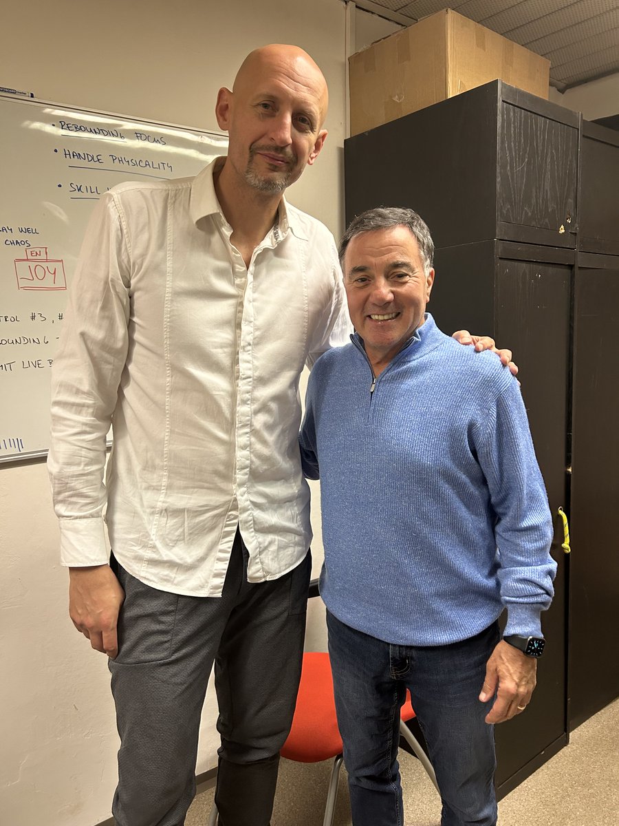 franfraschilla's tweet image. The basketball world is only 2 blocks long. Tonight at @USKPraha game in Prague, saw my friend, @bartonlubos
@Valpobasketball all-time great, @GoMocsMBB star,
@Bonham_trey, Levell Sanders, @BinghamtonUMBB coach & Pardubice stars,
@iamzedkey & @WhoGotJoe4.🏀🇨🇿❤️
