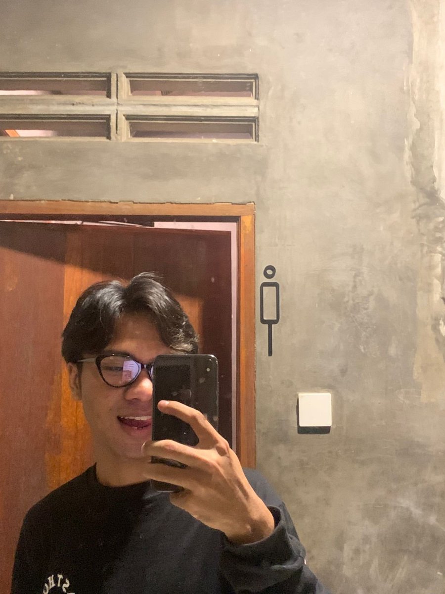 paang tweet media